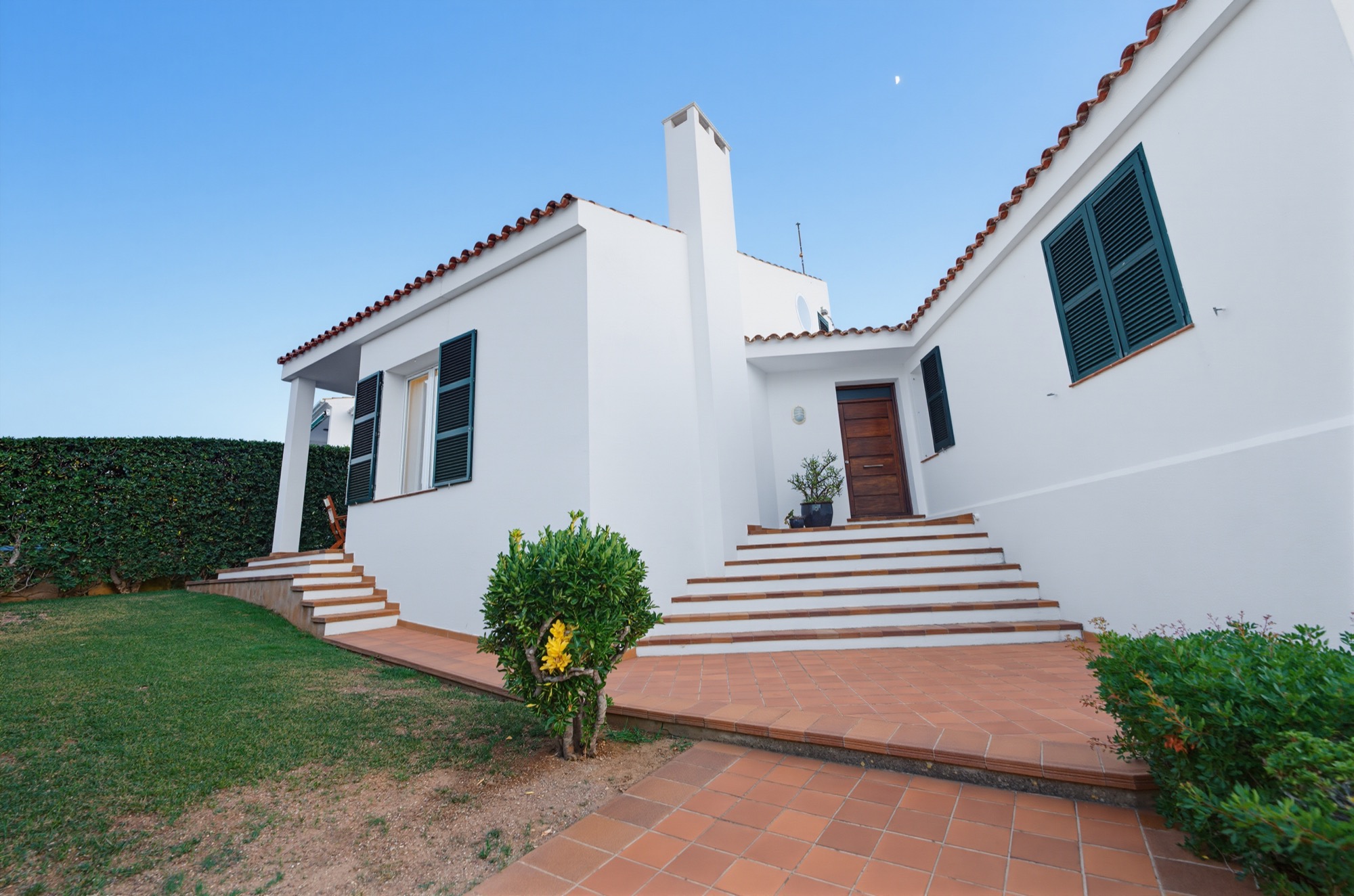 Premium minimalist property listing processed through a specialized computational vision engine