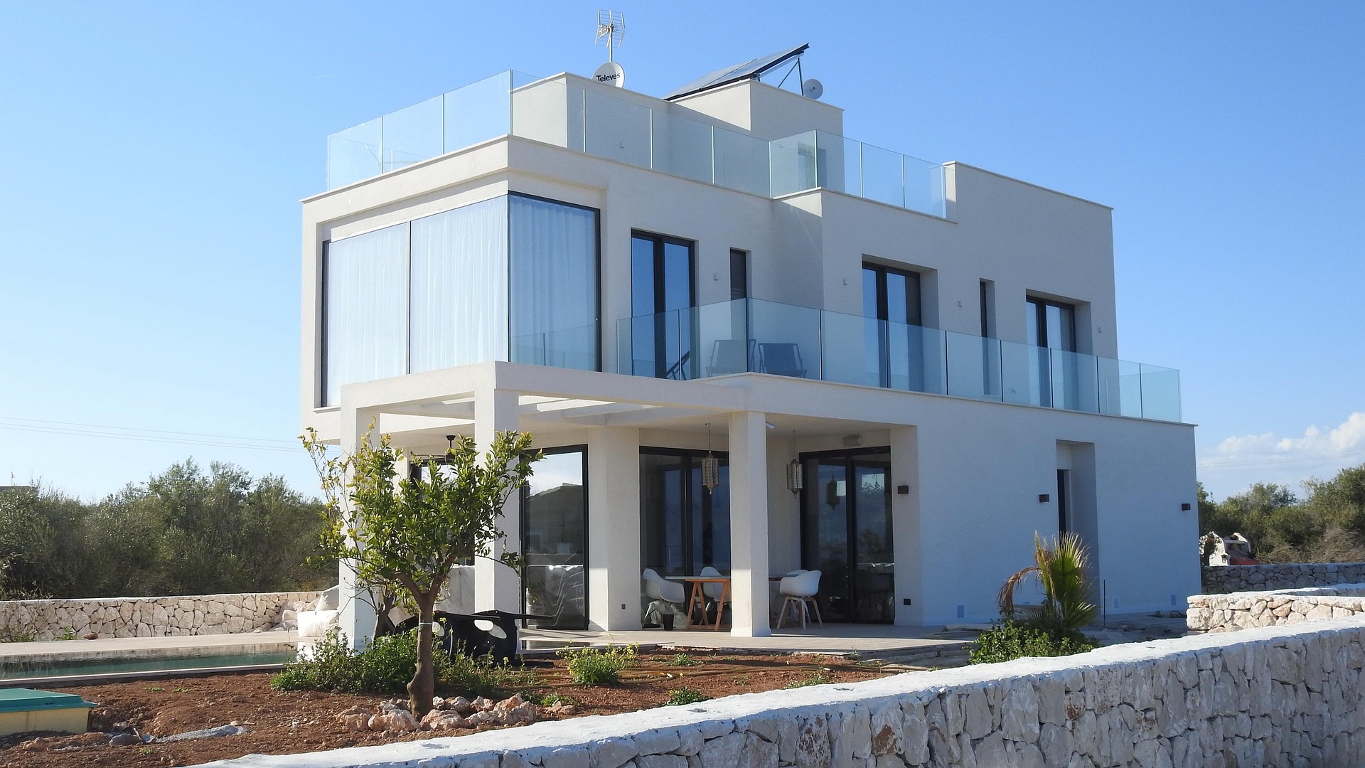 Luxury Mediterranean villa real estate exterior — Collov AI alternative