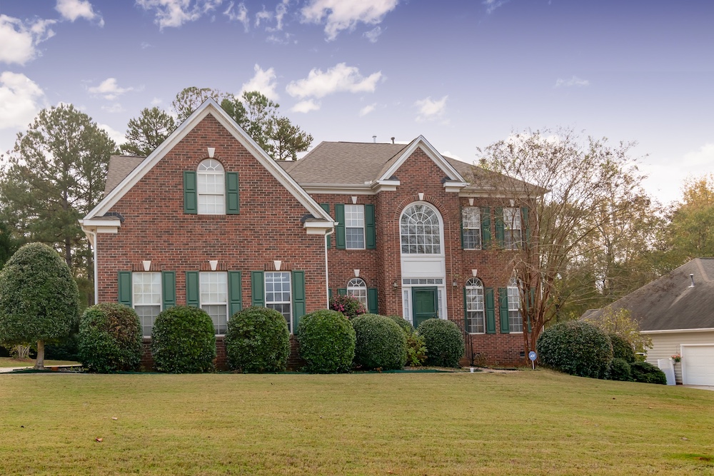 Day to dusk exterior — Stager AI from real photo