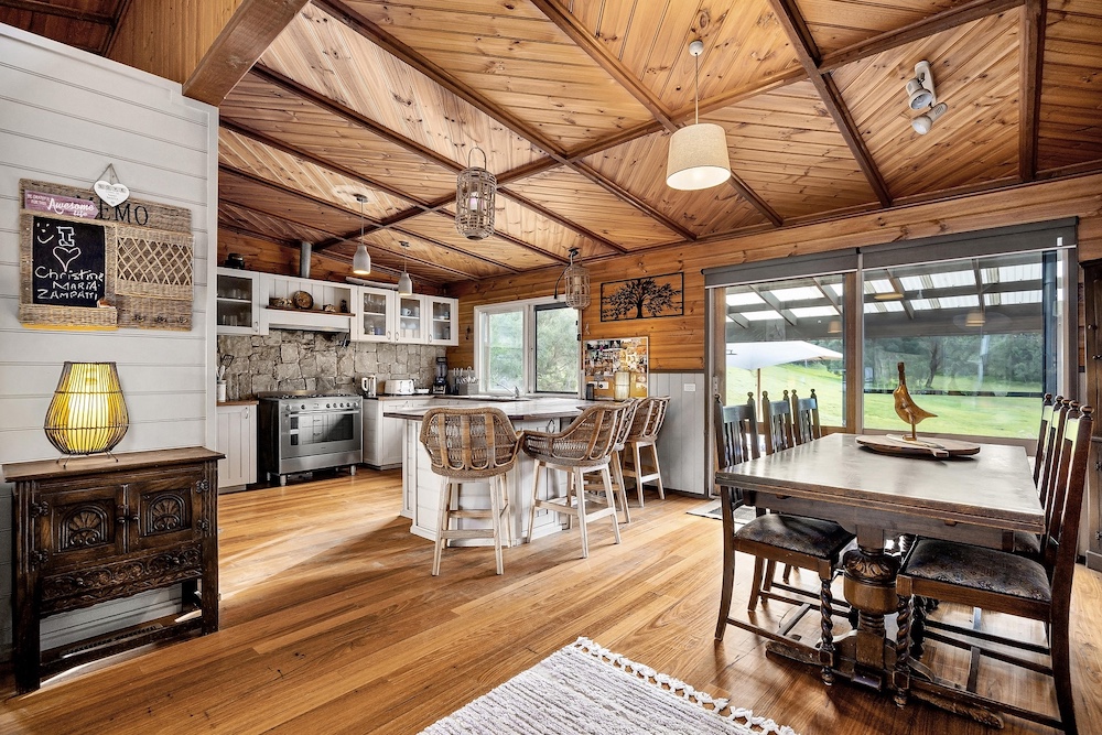 Living Room AI virtual staging — Stager AI vs Homestyler