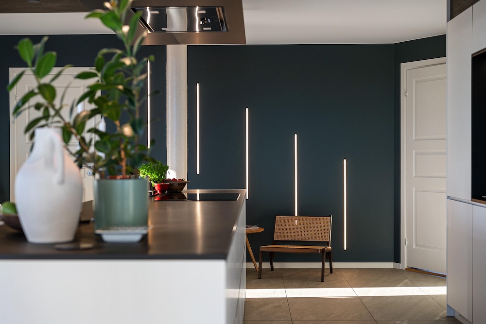 HDR merge kitchen — Stager AI exclusive feature