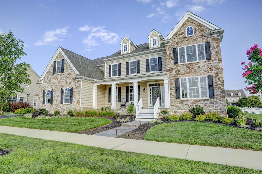 Day to dusk exterior — Stager AI