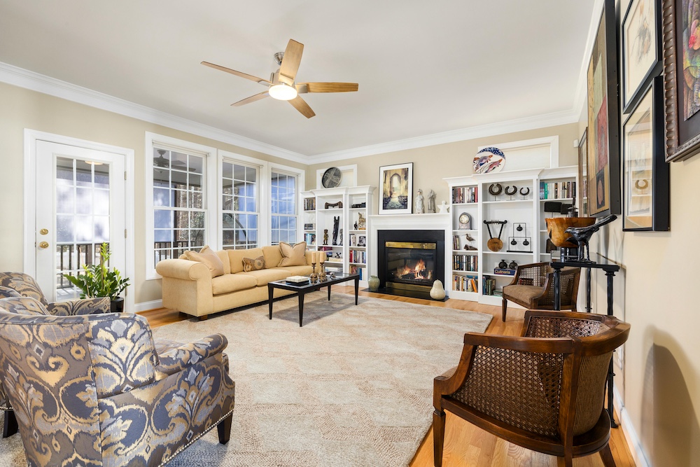 Object & Clutter Removal — Stager AI real estate editing