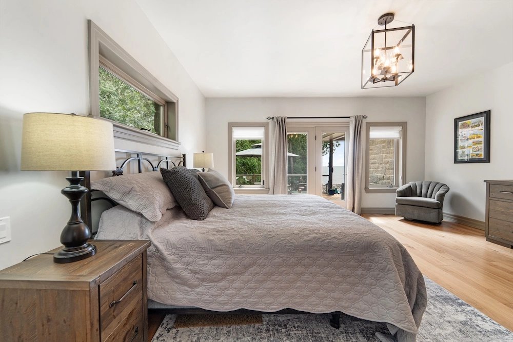 Bedroom HDR photo editing — after HDR Merge