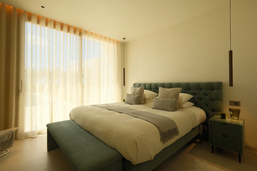 Luxury Villa - Original unedited real estate photo