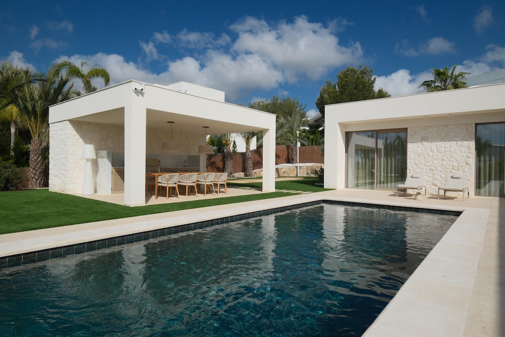 Luxury Villa - Original unedited real estate photo